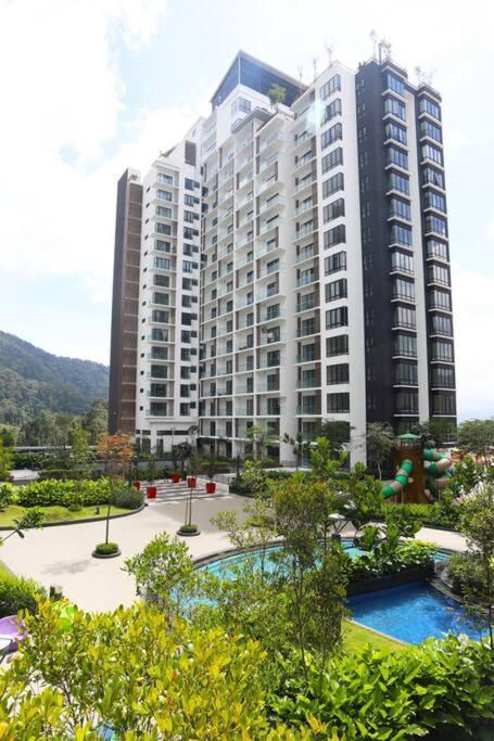 Premier Suite Cozy Home Midhills Genting 6-10 Pax Free Wifi Genting Highlands Eksteriør billede